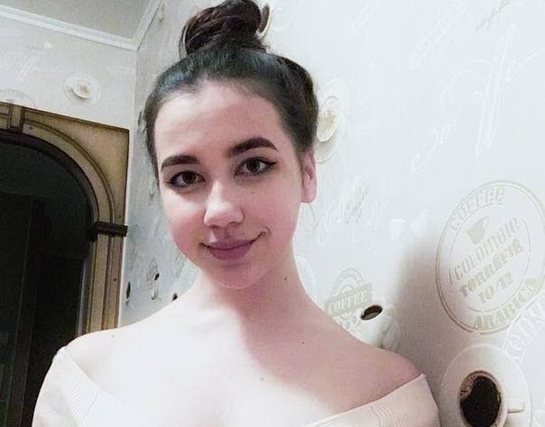 Ульяна привлекательная девушка из Инза цена от 3000 руб