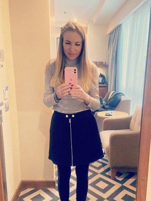 🎥 Надежда привлекательная девушка из Инза цена от 3500 руб