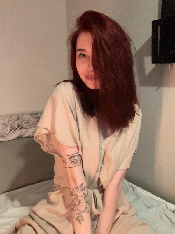 Флора привлекательная девушка из Инза цена от 5000 руб